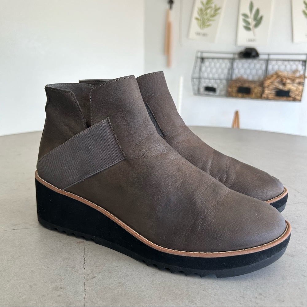 Eileen Fisher Lark Leather Ankle Wedge Booties Charcoal Gray Contemporary 8.5